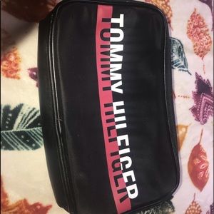 Cosmetic bag